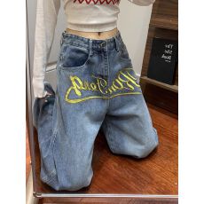 批发美式设计感字母刺绣<b class='q'>牛仔裤</b>女冬新款弯刀裤宽松阔腿裤显瘦长裤