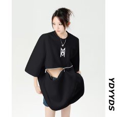 批发夏季短<b class='q'>袖</b>女小众金属印花垫肩T恤拉链设计感高级感宽松五分<b class='q'>袖</b><b class='q'>上衣</b>