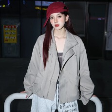 批发美式复古潮牌工装夹克上衣立领女秋<b class='q'>冬</b>季宽松设计感小众廊形外套女