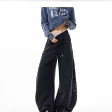 批发复合面料380腰果花港蟹弯刀<b class='q'>牛仔裤</b>女男春夏新款直筒阔腿长裤潮