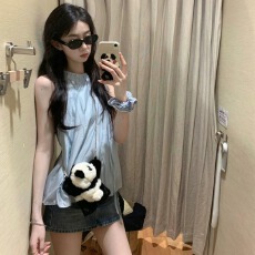 批发韩系<b class='q'>甜美</b>蓝色露肩无袖吊带背心女夏季外穿设计感小众宽松挂脖上衣