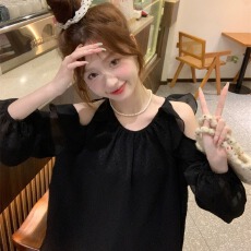 批发法式挂脖露肩挖肩灯笼袖<b class='q'>长袖</b>上衣女秋季设计感小众荷叶边雪纺<b class='q'>衬衫</b>