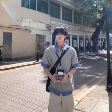 批发韩系学院风格纹拼接polo假两件上衣夏季<b class='q'>新款</b>宽松短袖T恤男<b class='q'>女</b>同款