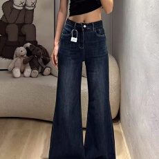批发不贴腿甜甜微喇<b class='q'>牛仔裤</b>女春夏新款大码胖mm宽松显瘦高腰<b class='q'>弹力</b>喇叭裤