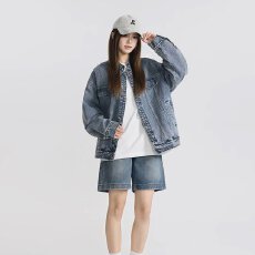 批发美式<b class='q'>街头</b>潮牌重工水洗机车风牛仔外套春秋季宽松中性风夹克