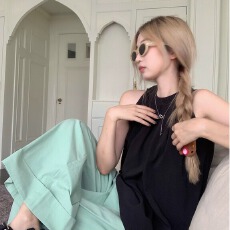批发法式<b class='q'>甜美</b>背心女装夏季外穿小众蓝色衬衫气质挂脖吊带宽松无袖上衣