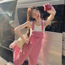 批发粉色复古牛仔背带裤<b class='q'>女</b>夏2026新款高腰显瘦小个子学院风阔腿<b class='q'>连体裤</b>
