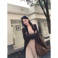 批发红人馆针织开衫女韩系氛围感早秋穿搭上衣慵懒巨好看轻熟毛衣外套