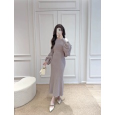 批发DomyLilz 栗子 |  气质纯欲樱花妹修身罗纹4way针织连衣裙两件套