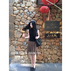 批发CHIC CLUB 2026/SS 纯欲慵懒感黑色半高领针织背心豹纹半身裙套装