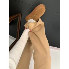 批发卡其色加绒加厚微喇<b class='q'>牛仔裤</b>女秋冬季大码胖mm显瘦<b class='q'>弹力</b>小个子喇叭裤