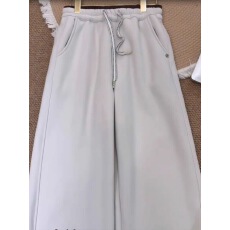 批发早八通勤~米白色羊驼绒棉卫裤女冬季加绒加厚阔腿裤