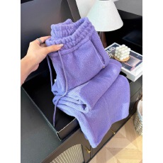 批发绝美紫色爆闪仿羊绒星空裤女2025设计感保暖加厚弯刀阔腿裤子