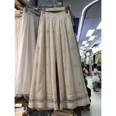 批发镂空拼接刺绣蕾丝阔腿裤子女夏薄款2025高腰宽松垂坠感纯色<b class='q'>休闲裤</b>
