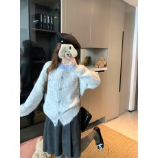 批发实拍 复古<b class='q'>长袖</b>针织<b class='q'>开衫</b>女秋冬设计感小众百<b class='q'>搭</b>慵懒软糯毛衣外套