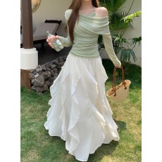 批发实拍  蕾丝拼接假两件宽松纯欲上衣春夏不规则荷叶边蛋糕裙两件套