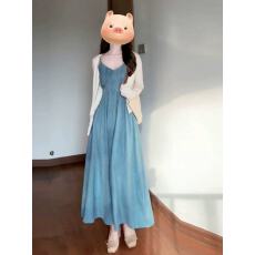 批发早<b class='q'>春</b>2026新款蓝色孕妇吊带连衣裙子女夏季小个子穿搭漂亮长裙套装