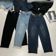 批发恩熙儿2025年冬季新款时尚休闲哈伦男友裤复合绒<b class='q'>牛仔</b>裤女显瘦显高