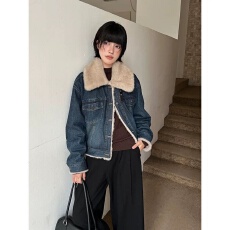 批发YM实拍2025冬季新款时尚港风复古加绒牛仔外套休闲短款夹克女上衣