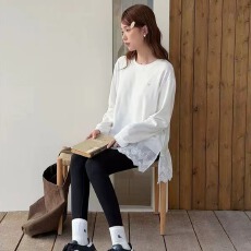 批发欧之族冬季新款设计感拼接蕾丝花边加绒<b class='q'>白色</b>内搭打底衫 女上衣<b class='q'>t</b><b class='q'>恤</b>