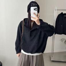 批发M牌2025年冬季新款时尚印花刺绣加绒连帽<b class='q'>套头卫衣</b> 显瘦百搭女上衣