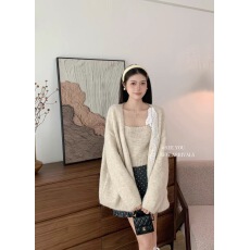 批发慵懒风气质纯色白花绒开衫毛衣女秋冬季新款+<b class='q'>蕾丝</b>吊带外穿两件套