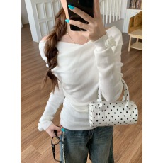 批发法式立体<b class='q'>山茶花</b>荡领针织衫女秋季新款纯欲温柔风修身显瘦绝美上衣