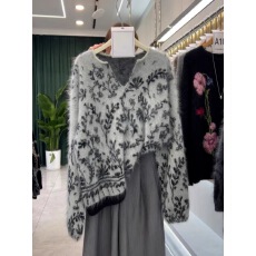 批发高级感毛绒v领针织衫2025秋冬毛衣宽松慵懒风<b class='q'>中长款</b>气质上衣