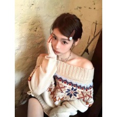 批发2025时尚新款一字领针织<b class='q'>毛衣</b>女软糯慵懒风撞色提花宽松长袖上衣潮