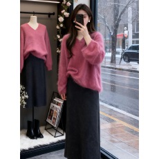 批发奶fufu玫红色v领马海毛套头毛衣女秋冬慵懒<b class='q'>高级</b>感水貂毛针织衫厚