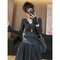 批发韩系灰色V领长袖针织打底衫女秋冬内搭小个子独特漂亮超好看上衣