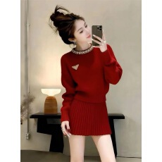 批发小香风红色针织套装女2025秋冬新款高级感重工设计毛衣短裙两件套