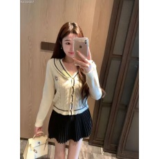 批发秋冬季新款洋气海军领撞色开衫女<b class='q'>甜美</b>显瘦V领毛衣半身裙两件套