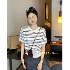 批发撞色条纹冰丝针织短袖t恤女夏季新款设计感刺绣宽松正肩上衣