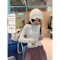 批发小香风内搭波点针织衫女 秋冬短款修身毛衣打底木耳边长袖上衣