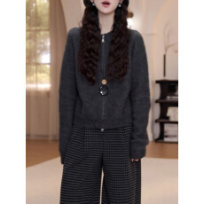 批发慵懒风针织<b class='q'>开衫</b>毛衣外套2025秋冬新款大码胖mm显瘦遮肚巨好看上衣