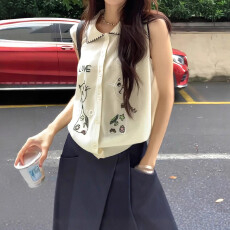 批发Polo领无袖针织背心女夏季<b class='q'>胖</b><b class='q'>MM</b><b class='q'>大码</b>显瘦洋气独特漂亮刺绣小衫上衣