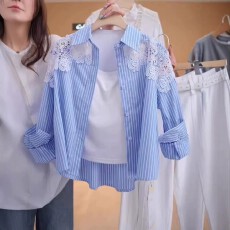 批发法式蕾丝拼接翻领<b class='q'>衬衫</b>女2026早秋新款大码胖MM设计感<b class='q'>条纹</b><b class='q'>衬衣</b>上衣