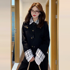 批发早秋巨好看短款夹克外套女新款爆款韩系独特棒球服上衣