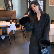 批发2025秋冬韩版高级感呢子大衣<b class='q'>中长款</b>慵懒风时尚加厚黑色狐狸毛袖女