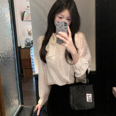 批发官图实价 法式蝴蝶结系带波点<b class='q'>衬衫女</b>秋设计感宽松泡泡袖气质上衣