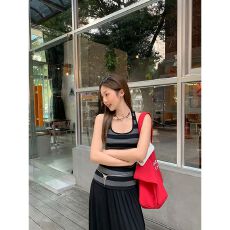 批发MR坑条灰色条纹吊带小背心女装夏工字打底短款甜辣妹露背上衣