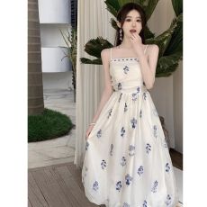 批发大码法式碎花连衣裙女夏季梨形身材印花花苞裙胖MM遮肚子显瘦裙子