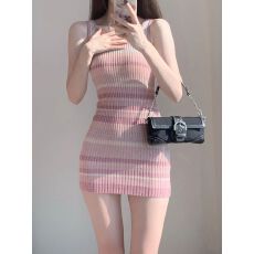 批发纯欲性感辣妹修身短款包臀裙夏季小个子粉色条纹针织<b class='q'>吊带</b>连衣裙<b class='q'>女</b>