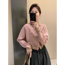 批发法式灰色小香风长袖针织开衫女秋冬短款浣熊绒毛衣高级感外套上衣