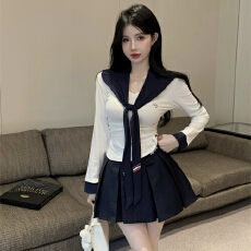 批发海派学院辣妹春秋修身<b class='q'>显瘦</b>设计感上衣内搭t恤坎肩+半身裙三件套装
