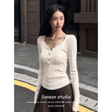 批发韩系半开领针织衫女早<b class='q'>春</b>季穿搭镂空打底衫修身辣妹米白色内搭上衣