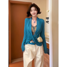 批发tootoo设计感<b class='q'>蕾丝</b>拼接假两件T恤女小心机别致内搭上衣纯欲<b class='q'>打底衫</b>