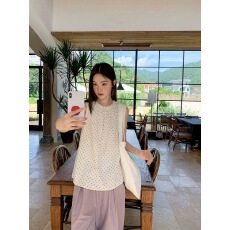 批发UNITY 木耳边小圆领波点背心女夏季2026新款宽松显瘦无袖上衣chic