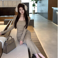 批发方领长袖针织连衣裙女2026秋冬新款气质毛衣鱼尾裙内搭<b class='q'>打底裙</b>裙子